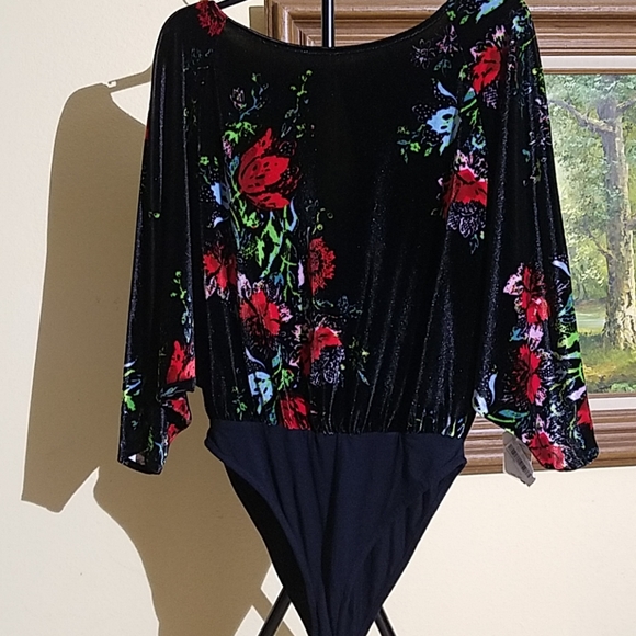 Free People Tops - Free people long sleeve velvet body suit L5